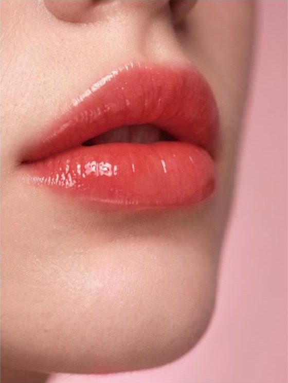 Hydrated red lips